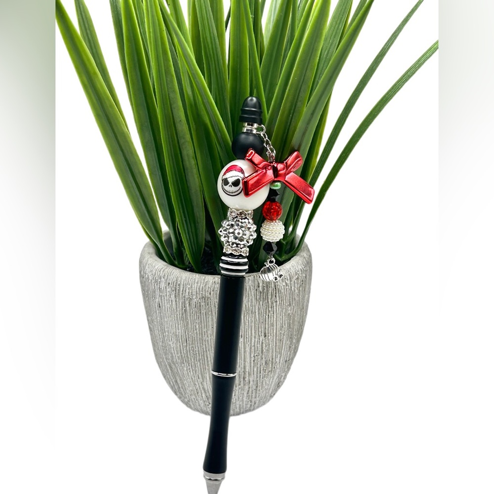 Jack Skellington 🎄🎃🖤 Nightmare Before Christmas Beaded Pen